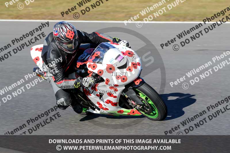 enduro digital images;event digital images;eventdigitalimages;no limits trackdays;peter wileman photography;racing digital images;snetterton;snetterton no limits trackday;snetterton photographs;snetterton trackday photographs;trackday digital images;trackday photos