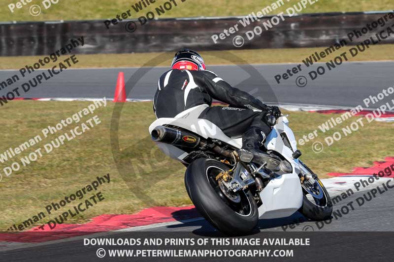 enduro digital images;event digital images;eventdigitalimages;no limits trackdays;peter wileman photography;racing digital images;snetterton;snetterton no limits trackday;snetterton photographs;snetterton trackday photographs;trackday digital images;trackday photos