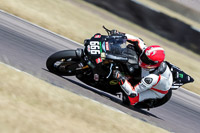 Rockingham-no-limits-trackday;enduro-digital-images;event-digital-images;eventdigitalimages;no-limits-trackdays;peter-wileman-photography;racing-digital-images;rockingham-raceway-northamptonshire;rockingham-trackday-photographs;trackday-digital-images;trackday-photos