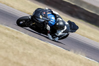 Rockingham-no-limits-trackday;enduro-digital-images;event-digital-images;eventdigitalimages;no-limits-trackdays;peter-wileman-photography;racing-digital-images;rockingham-raceway-northamptonshire;rockingham-trackday-photographs;trackday-digital-images;trackday-photos