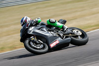 Rockingham-no-limits-trackday;enduro-digital-images;event-digital-images;eventdigitalimages;no-limits-trackdays;peter-wileman-photography;racing-digital-images;rockingham-raceway-northamptonshire;rockingham-trackday-photographs;trackday-digital-images;trackday-photos