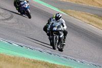 Rockingham-no-limits-trackday;enduro-digital-images;event-digital-images;eventdigitalimages;no-limits-trackdays;peter-wileman-photography;racing-digital-images;rockingham-raceway-northamptonshire;rockingham-trackday-photographs;trackday-digital-images;trackday-photos