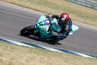 Rockingham-no-limits-trackday;enduro-digital-images;event-digital-images;eventdigitalimages;no-limits-trackdays;peter-wileman-photography;racing-digital-images;rockingham-raceway-northamptonshire;rockingham-trackday-photographs;trackday-digital-images;trackday-photos