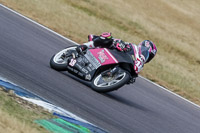 Rockingham-no-limits-trackday;enduro-digital-images;event-digital-images;eventdigitalimages;no-limits-trackdays;peter-wileman-photography;racing-digital-images;rockingham-raceway-northamptonshire;rockingham-trackday-photographs;trackday-digital-images;trackday-photos