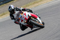 Rockingham-no-limits-trackday;enduro-digital-images;event-digital-images;eventdigitalimages;no-limits-trackdays;peter-wileman-photography;racing-digital-images;rockingham-raceway-northamptonshire;rockingham-trackday-photographs;trackday-digital-images;trackday-photos