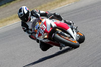 Rockingham-no-limits-trackday;enduro-digital-images;event-digital-images;eventdigitalimages;no-limits-trackdays;peter-wileman-photography;racing-digital-images;rockingham-raceway-northamptonshire;rockingham-trackday-photographs;trackday-digital-images;trackday-photos