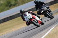 Rockingham-no-limits-trackday;enduro-digital-images;event-digital-images;eventdigitalimages;no-limits-trackdays;peter-wileman-photography;racing-digital-images;rockingham-raceway-northamptonshire;rockingham-trackday-photographs;trackday-digital-images;trackday-photos