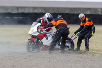 Rockingham-no-limits-trackday;enduro-digital-images;event-digital-images;eventdigitalimages;no-limits-trackdays;peter-wileman-photography;racing-digital-images;rockingham-raceway-northamptonshire;rockingham-trackday-photographs;trackday-digital-images;trackday-photos
