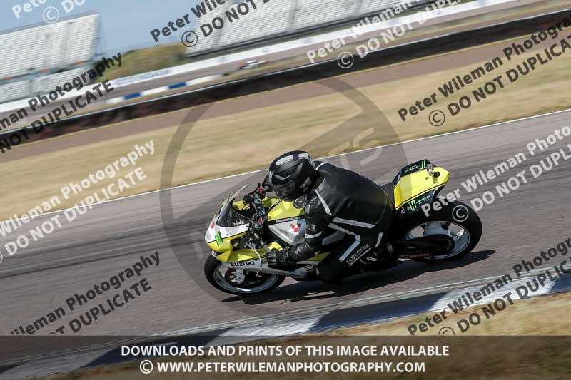 Rockingham no limits trackday;enduro digital images;event digital images;eventdigitalimages;no limits trackdays;peter wileman photography;racing digital images;rockingham raceway northamptonshire;rockingham trackday photographs;trackday digital images;trackday photos