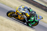 Rockingham-no-limits-trackday;enduro-digital-images;event-digital-images;eventdigitalimages;no-limits-trackdays;peter-wileman-photography;racing-digital-images;rockingham-raceway-northamptonshire;rockingham-trackday-photographs;trackday-digital-images;trackday-photos