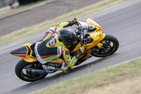 Rockingham-no-limits-trackday;enduro-digital-images;event-digital-images;eventdigitalimages;no-limits-trackdays;peter-wileman-photography;racing-digital-images;rockingham-raceway-northamptonshire;rockingham-trackday-photographs;trackday-digital-images;trackday-photos