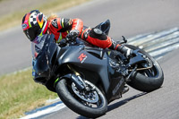 Rockingham-no-limits-trackday;enduro-digital-images;event-digital-images;eventdigitalimages;no-limits-trackdays;peter-wileman-photography;racing-digital-images;rockingham-raceway-northamptonshire;rockingham-trackday-photographs;trackday-digital-images;trackday-photos