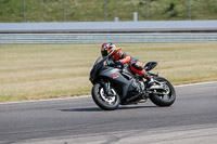 Rockingham-no-limits-trackday;enduro-digital-images;event-digital-images;eventdigitalimages;no-limits-trackdays;peter-wileman-photography;racing-digital-images;rockingham-raceway-northamptonshire;rockingham-trackday-photographs;trackday-digital-images;trackday-photos