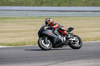 Rockingham-no-limits-trackday;enduro-digital-images;event-digital-images;eventdigitalimages;no-limits-trackdays;peter-wileman-photography;racing-digital-images;rockingham-raceway-northamptonshire;rockingham-trackday-photographs;trackday-digital-images;trackday-photos