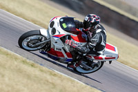 Rockingham-no-limits-trackday;enduro-digital-images;event-digital-images;eventdigitalimages;no-limits-trackdays;peter-wileman-photography;racing-digital-images;rockingham-raceway-northamptonshire;rockingham-trackday-photographs;trackday-digital-images;trackday-photos