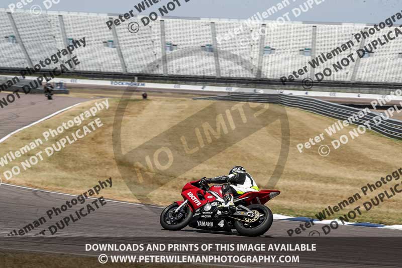 Rockingham no limits trackday;enduro digital images;event digital images;eventdigitalimages;no limits trackdays;peter wileman photography;racing digital images;rockingham raceway northamptonshire;rockingham trackday photographs;trackday digital images;trackday photos