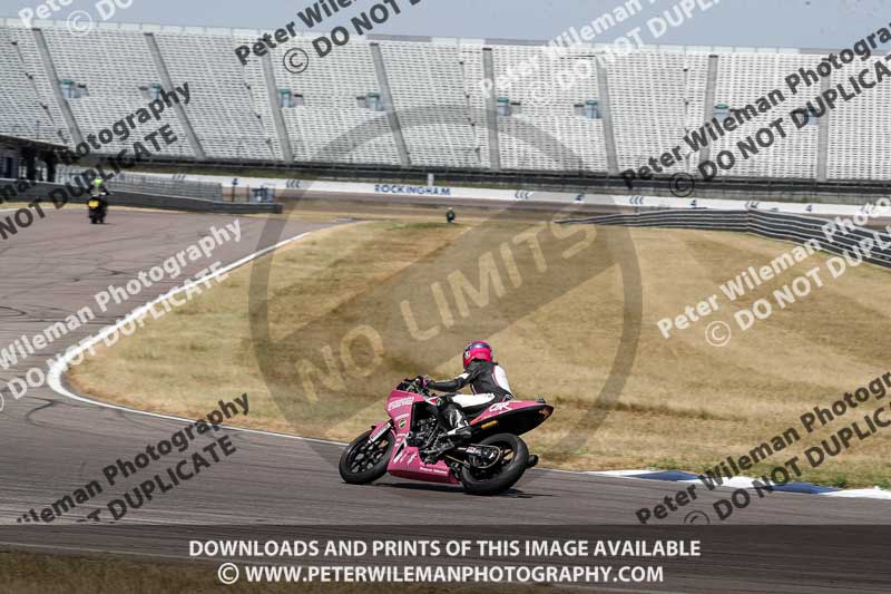 Rockingham no limits trackday;enduro digital images;event digital images;eventdigitalimages;no limits trackdays;peter wileman photography;racing digital images;rockingham raceway northamptonshire;rockingham trackday photographs;trackday digital images;trackday photos