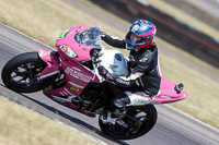 Rockingham-no-limits-trackday;enduro-digital-images;event-digital-images;eventdigitalimages;no-limits-trackdays;peter-wileman-photography;racing-digital-images;rockingham-raceway-northamptonshire;rockingham-trackday-photographs;trackday-digital-images;trackday-photos