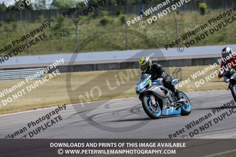 Rockingham no limits trackday;enduro digital images;event digital images;eventdigitalimages;no limits trackdays;peter wileman photography;racing digital images;rockingham raceway northamptonshire;rockingham trackday photographs;trackday digital images;trackday photos