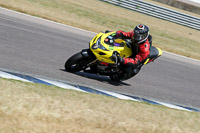 Rockingham-no-limits-trackday;enduro-digital-images;event-digital-images;eventdigitalimages;no-limits-trackdays;peter-wileman-photography;racing-digital-images;rockingham-raceway-northamptonshire;rockingham-trackday-photographs;trackday-digital-images;trackday-photos