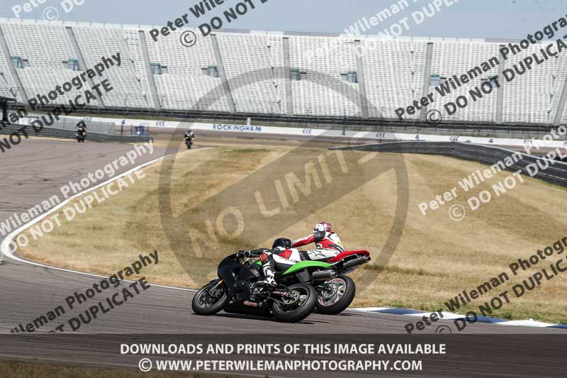 Rockingham no limits trackday;enduro digital images;event digital images;eventdigitalimages;no limits trackdays;peter wileman photography;racing digital images;rockingham raceway northamptonshire;rockingham trackday photographs;trackday digital images;trackday photos