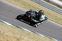 Rockingham-no-limits-trackday;enduro-digital-images;event-digital-images;eventdigitalimages;no-limits-trackdays;peter-wileman-photography;racing-digital-images;rockingham-raceway-northamptonshire;rockingham-trackday-photographs;trackday-digital-images;trackday-photos