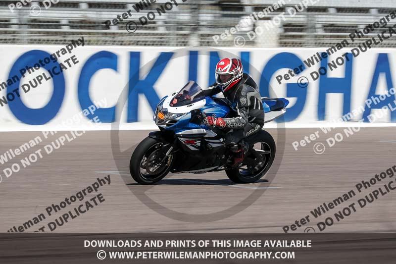 Rockingham no limits trackday;enduro digital images;event digital images;eventdigitalimages;no limits trackdays;peter wileman photography;racing digital images;rockingham raceway northamptonshire;rockingham trackday photographs;trackday digital images;trackday photos