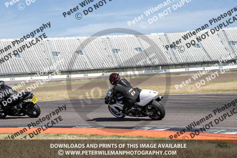 Rockingham no limits trackday;enduro digital images;event digital images;eventdigitalimages;no limits trackdays;peter wileman photography;racing digital images;rockingham raceway northamptonshire;rockingham trackday photographs;trackday digital images;trackday photos