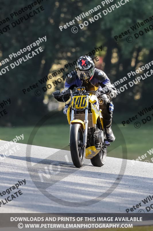 cadwell no limits trackday;cadwell park;cadwell park photographs;cadwell trackday photographs;enduro digital images;event digital images;eventdigitalimages;no limits trackdays;peter wileman photography;racing digital images;trackday digital images;trackday photos