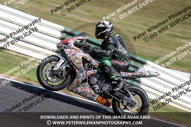 cadwell no limits trackday;cadwell park;cadwell park photographs;cadwell trackday photographs;enduro digital images;event digital images;eventdigitalimages;no limits trackdays;peter wileman photography;racing digital images;trackday digital images;trackday photos