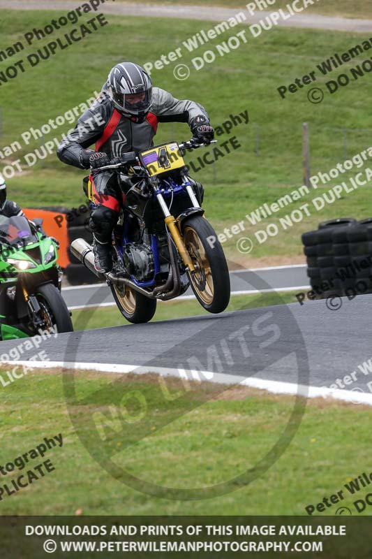 cadwell no limits trackday;cadwell park;cadwell park photographs;cadwell trackday photographs;enduro digital images;event digital images;eventdigitalimages;no limits trackdays;peter wileman photography;racing digital images;trackday digital images;trackday photos