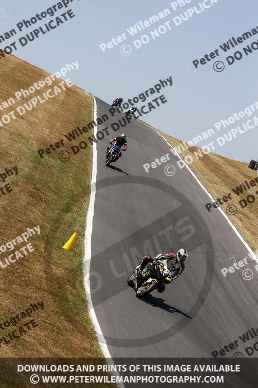 cadwell no limits trackday;cadwell park;cadwell park photographs;cadwell trackday photographs;enduro digital images;event digital images;eventdigitalimages;no limits trackdays;peter wileman photography;racing digital images;trackday digital images;trackday photos