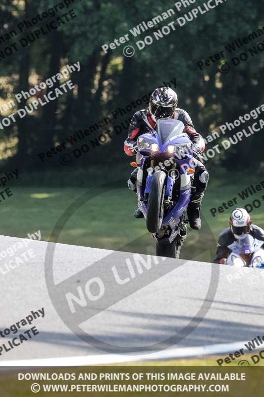 cadwell no limits trackday;cadwell park;cadwell park photographs;cadwell trackday photographs;enduro digital images;event digital images;eventdigitalimages;no limits trackdays;peter wileman photography;racing digital images;trackday digital images;trackday photos