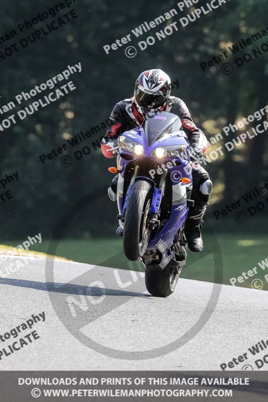 cadwell no limits trackday;cadwell park;cadwell park photographs;cadwell trackday photographs;enduro digital images;event digital images;eventdigitalimages;no limits trackdays;peter wileman photography;racing digital images;trackday digital images;trackday photos