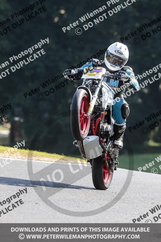 cadwell no limits trackday;cadwell park;cadwell park photographs;cadwell trackday photographs;enduro digital images;event digital images;eventdigitalimages;no limits trackdays;peter wileman photography;racing digital images;trackday digital images;trackday photos