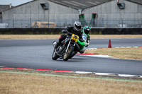 Evening Adv/Mid Group Black Bikes