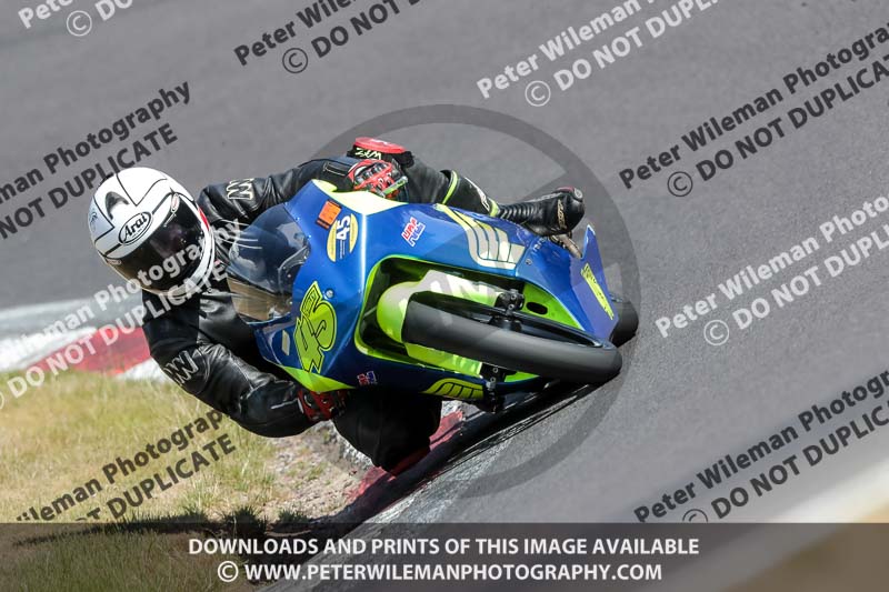 anglesey;brands hatch;cadwell park;croft;donington park;enduro digital images;event digital images;eventdigitalimages;mallory;no limits;oulton park;peter wileman photography;racing digital images;silverstone;snetterton;trackday digital images;trackday photos;vmcc banbury run;welsh 2 day enduro