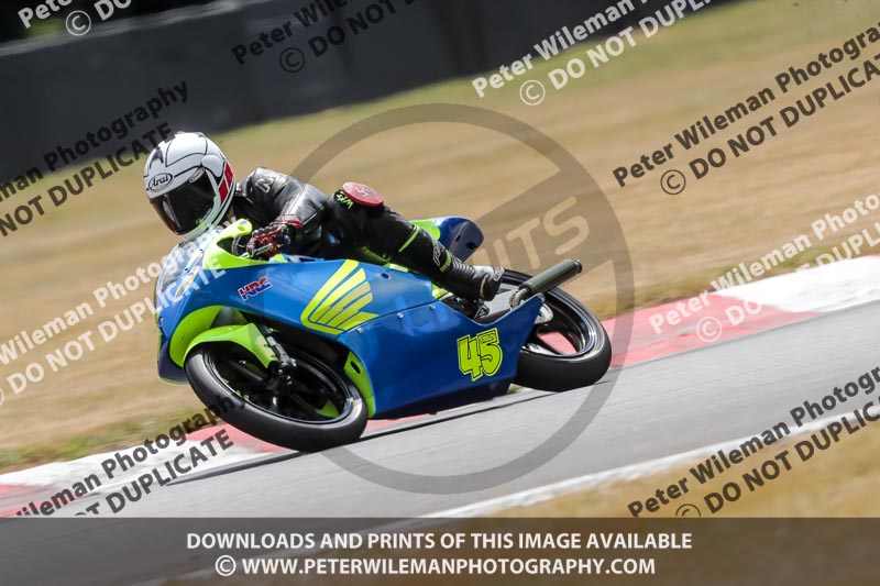 anglesey;brands hatch;cadwell park;croft;donington park;enduro digital images;event digital images;eventdigitalimages;mallory;no limits;oulton park;peter wileman photography;racing digital images;silverstone;snetterton;trackday digital images;trackday photos;vmcc banbury run;welsh 2 day enduro