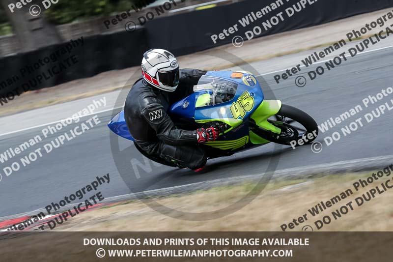 anglesey;brands hatch;cadwell park;croft;donington park;enduro digital images;event digital images;eventdigitalimages;mallory;no limits;oulton park;peter wileman photography;racing digital images;silverstone;snetterton;trackday digital images;trackday photos;vmcc banbury run;welsh 2 day enduro