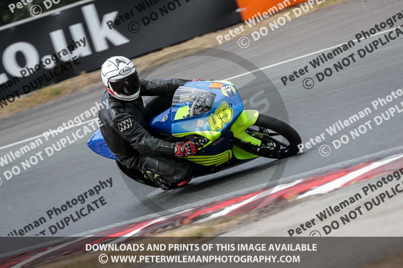 anglesey;brands hatch;cadwell park;croft;donington park;enduro digital images;event digital images;eventdigitalimages;mallory;no limits;oulton park;peter wileman photography;racing digital images;silverstone;snetterton;trackday digital images;trackday photos;vmcc banbury run;welsh 2 day enduro