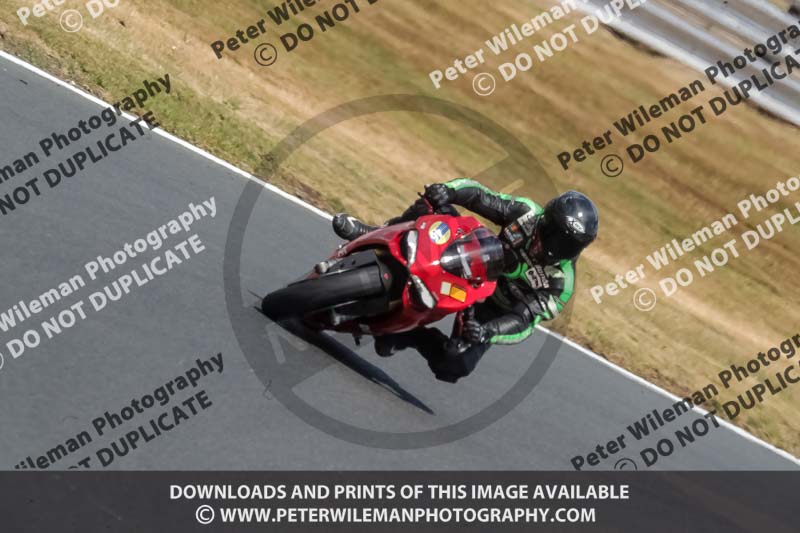 anglesey;brands hatch;cadwell park;croft;donington park;enduro digital images;event digital images;eventdigitalimages;mallory;no limits;oulton park;peter wileman photography;racing digital images;silverstone;snetterton;trackday digital images;trackday photos;vmcc banbury run;welsh 2 day enduro