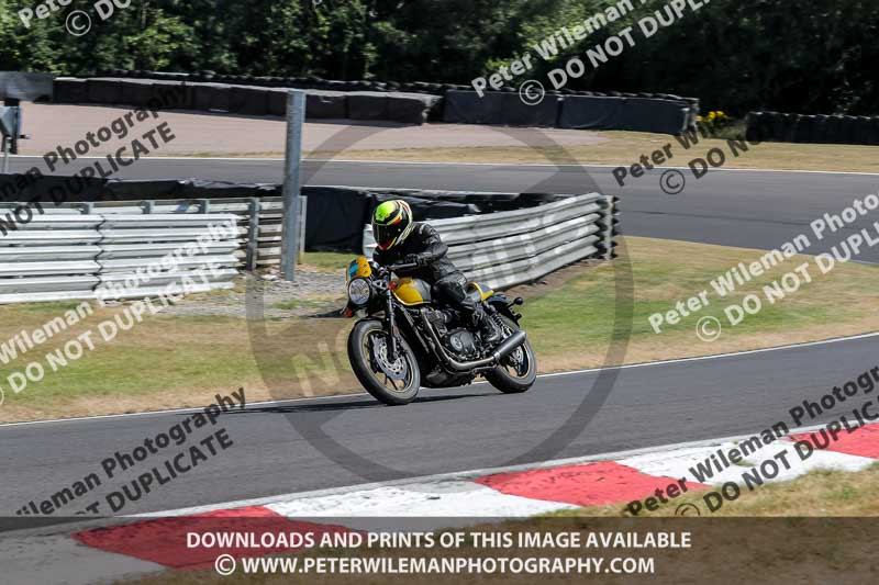 anglesey;brands hatch;cadwell park;croft;donington park;enduro digital images;event digital images;eventdigitalimages;mallory;no limits;oulton park;peter wileman photography;racing digital images;silverstone;snetterton;trackday digital images;trackday photos;vmcc banbury run;welsh 2 day enduro