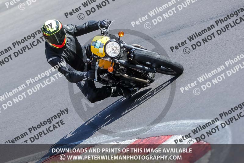 anglesey;brands hatch;cadwell park;croft;donington park;enduro digital images;event digital images;eventdigitalimages;mallory;no limits;oulton park;peter wileman photography;racing digital images;silverstone;snetterton;trackday digital images;trackday photos;vmcc banbury run;welsh 2 day enduro