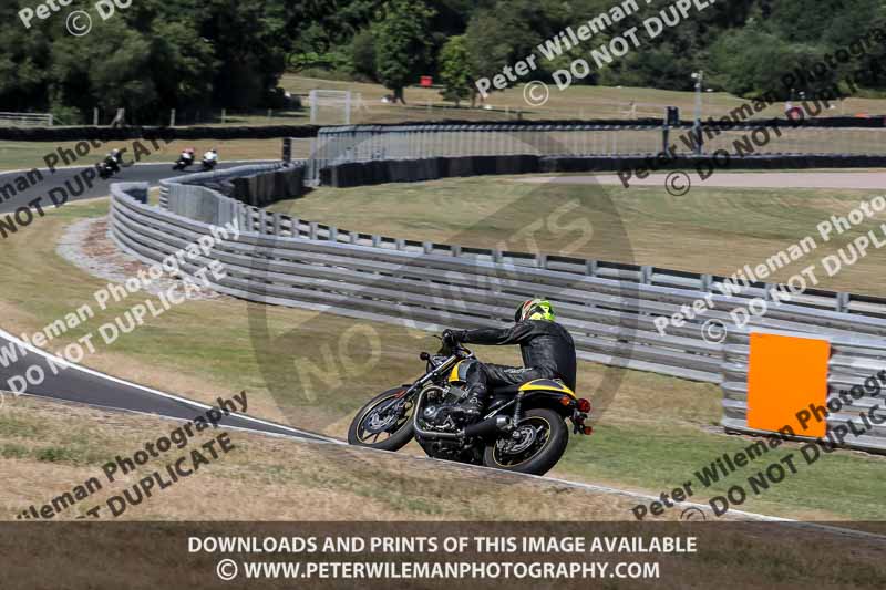 anglesey;brands hatch;cadwell park;croft;donington park;enduro digital images;event digital images;eventdigitalimages;mallory;no limits;oulton park;peter wileman photography;racing digital images;silverstone;snetterton;trackday digital images;trackday photos;vmcc banbury run;welsh 2 day enduro