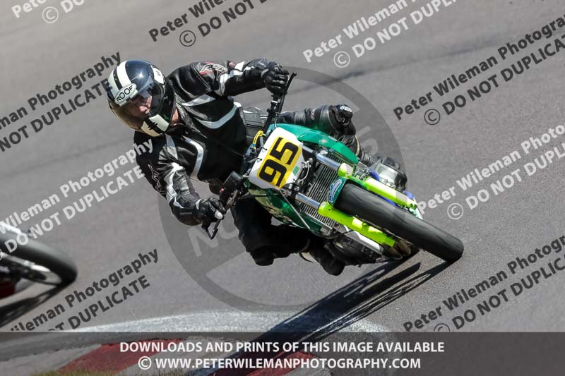anglesey;brands hatch;cadwell park;croft;donington park;enduro digital images;event digital images;eventdigitalimages;mallory;no limits;oulton park;peter wileman photography;racing digital images;silverstone;snetterton;trackday digital images;trackday photos;vmcc banbury run;welsh 2 day enduro