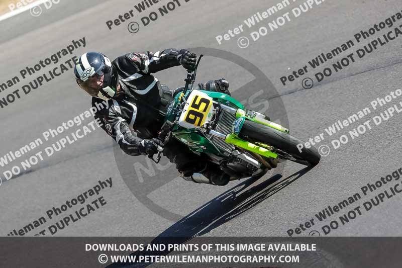 anglesey;brands hatch;cadwell park;croft;donington park;enduro digital images;event digital images;eventdigitalimages;mallory;no limits;oulton park;peter wileman photography;racing digital images;silverstone;snetterton;trackday digital images;trackday photos;vmcc banbury run;welsh 2 day enduro