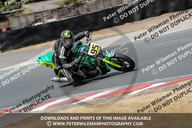 anglesey;brands hatch;cadwell park;croft;donington park;enduro digital images;event digital images;eventdigitalimages;mallory;no limits;oulton park;peter wileman photography;racing digital images;silverstone;snetterton;trackday digital images;trackday photos;vmcc banbury run;welsh 2 day enduro