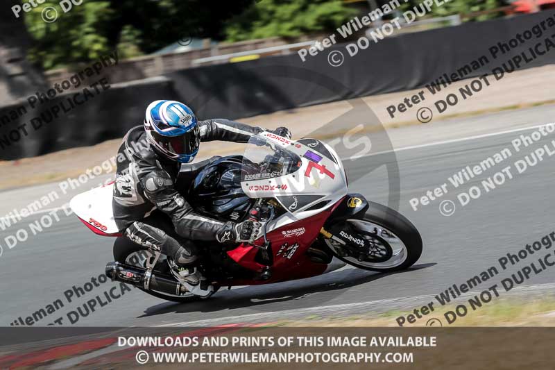 anglesey;brands hatch;cadwell park;croft;donington park;enduro digital images;event digital images;eventdigitalimages;mallory;no limits;oulton park;peter wileman photography;racing digital images;silverstone;snetterton;trackday digital images;trackday photos;vmcc banbury run;welsh 2 day enduro