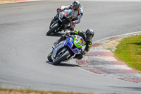 brands-hatch-photographs;brands-no-limits-trackday;cadwell-trackday-photographs;enduro-digital-images;event-digital-images;eventdigitalimages;no-limits-trackdays;peter-wileman-photography;racing-digital-images;trackday-digital-images;trackday-photos