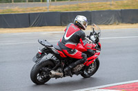 brands-hatch-photographs;brands-no-limits-trackday;cadwell-trackday-photographs;enduro-digital-images;event-digital-images;eventdigitalimages;no-limits-trackdays;peter-wileman-photography;racing-digital-images;trackday-digital-images;trackday-photos